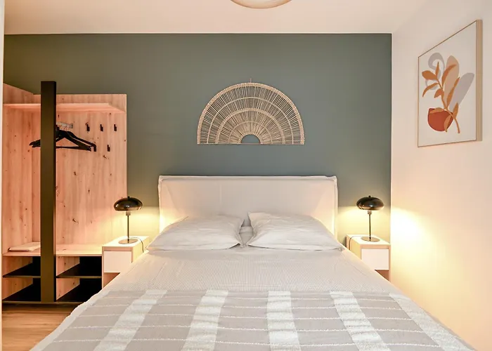 Le 2 Du Clos Fleuri - Avec Espace Exterieur *